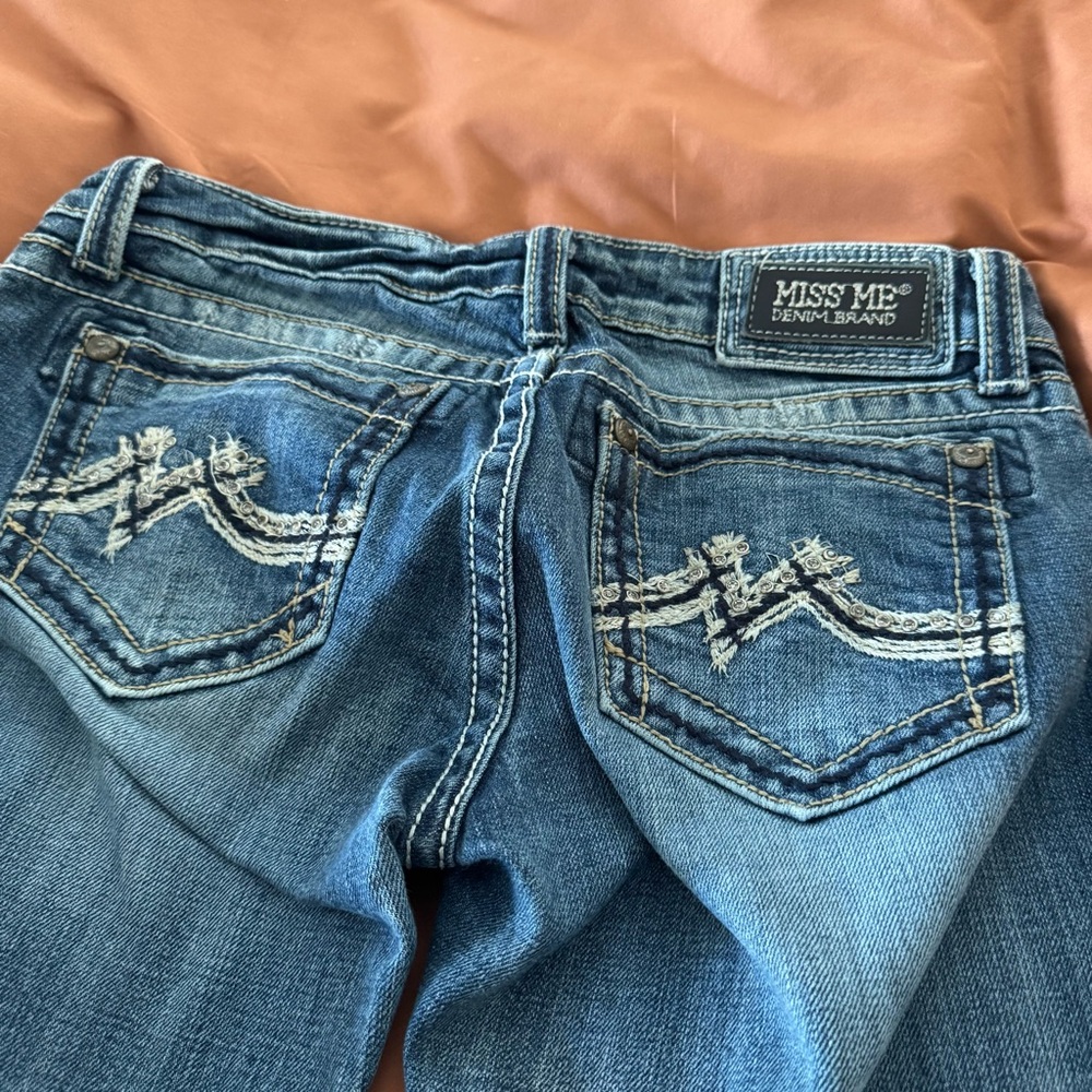 Miss Me Women’s Distressed Skinny Jeans size 29
